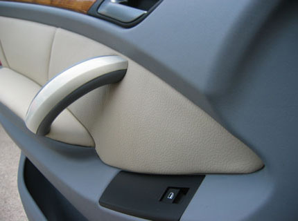 BMW X5 door panel detail